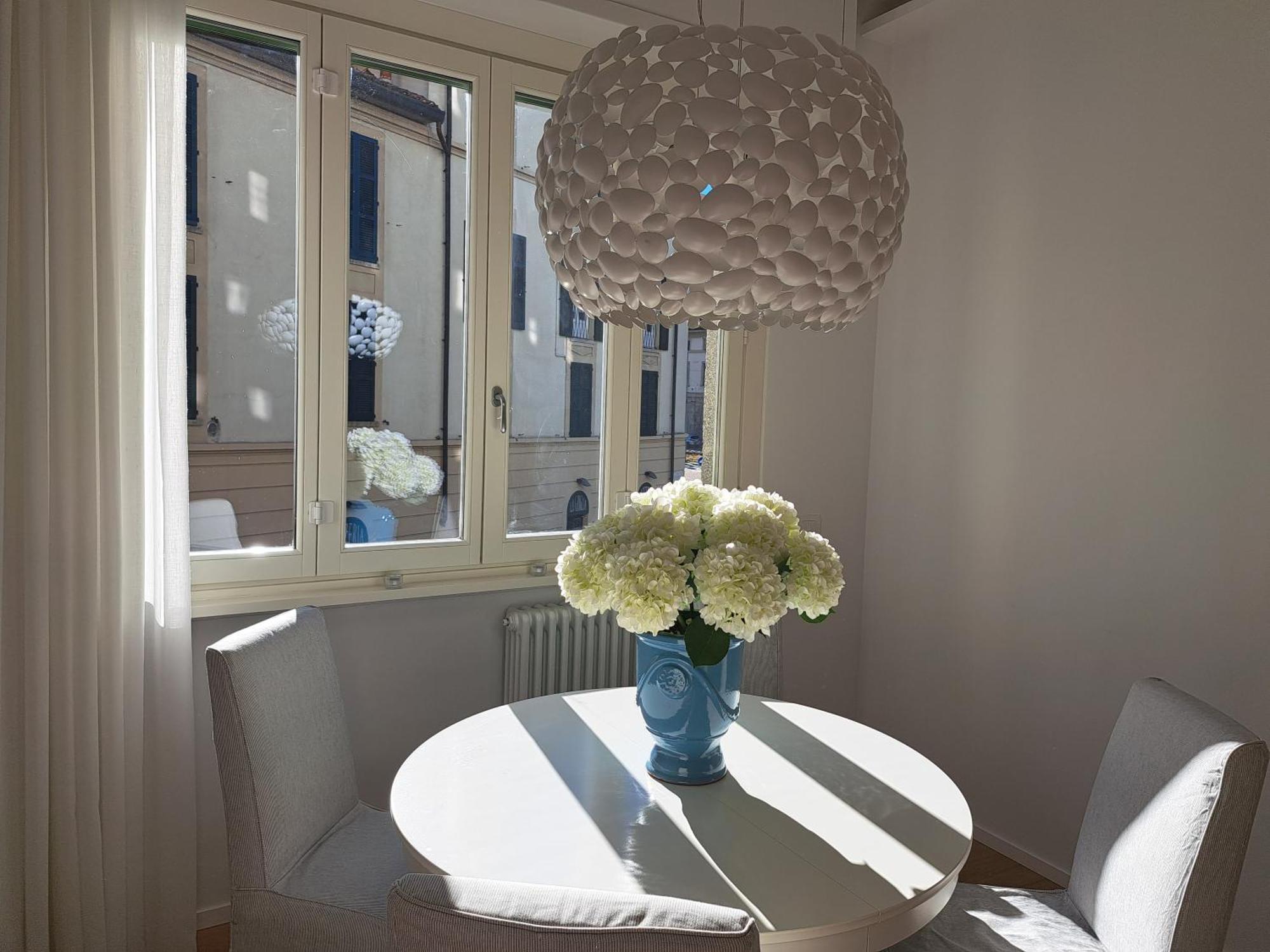 The Window On The Theatre And The Cathedral - Luxury Apartment Como Exterior photo